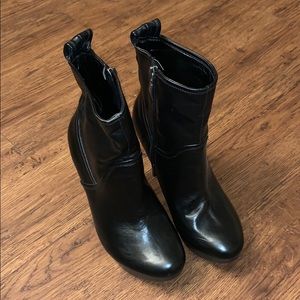 GUESS Platform Boots